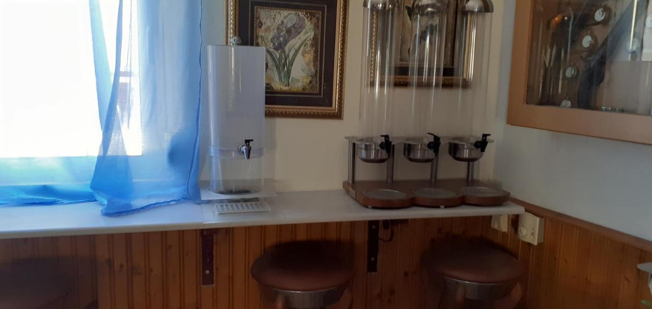 Pame Pantheos Hotel Kamena Vourla Bagian luar foto