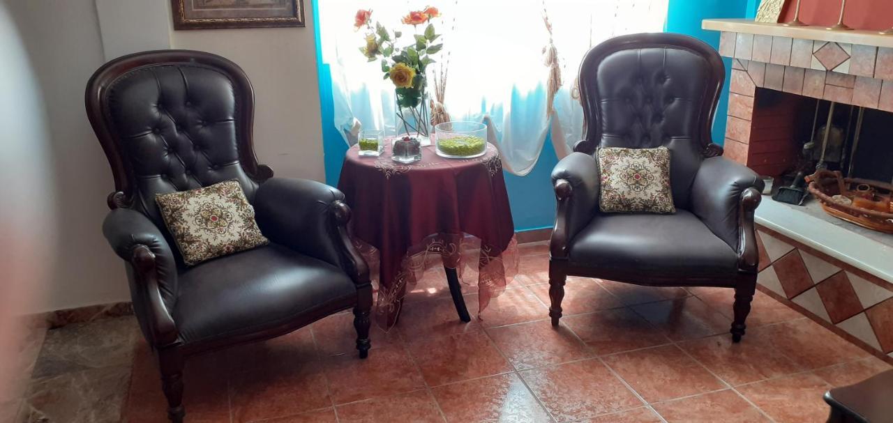 Pame Pantheos Hotel Kamena Vourla Bagian luar foto