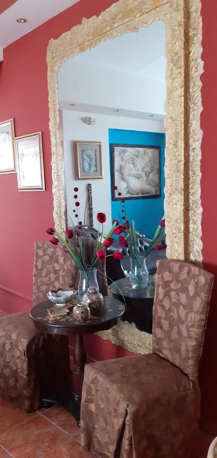 Pame Pantheos Hotel Kamena Vourla Bagian luar foto