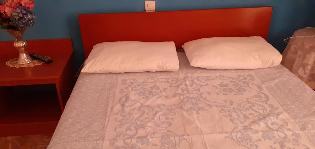 Pame Pantheos Hotel Kamena Vourla Bagian luar foto