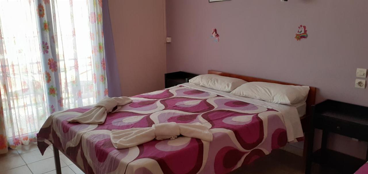 Pame Pantheos Hotel Kamena Vourla Bagian luar foto
