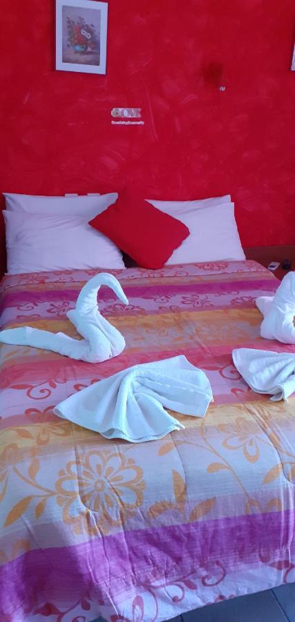 Pame Pantheos Hotel Kamena Vourla Bagian luar foto